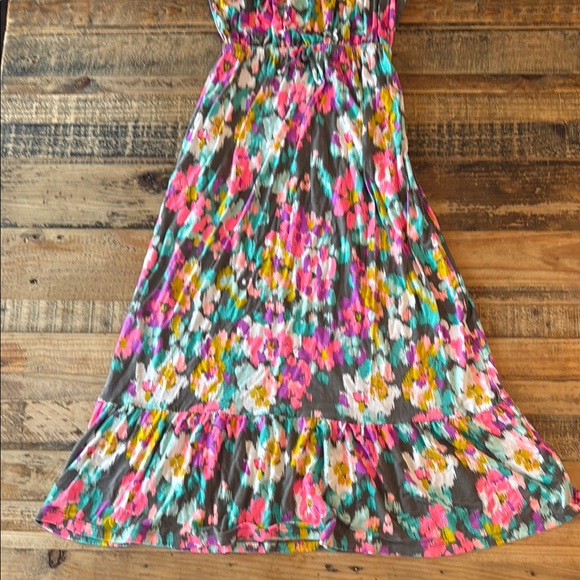 Floral Maxi Dress with Spaghetti Straps size 10/12 - Picture 4 of 8